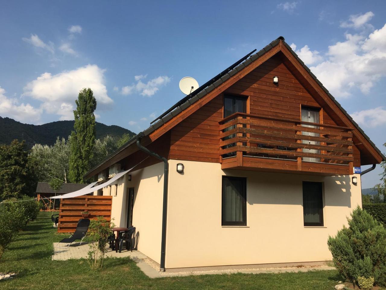 Dunazug Apartmanhaz Dömös Dış mekan fotoğraf