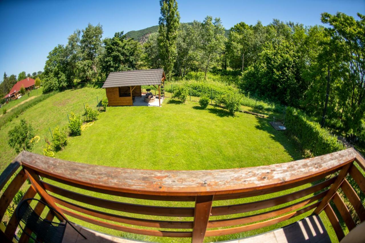 Dunazug Apartmanhaz Dömös Dış mekan fotoğraf